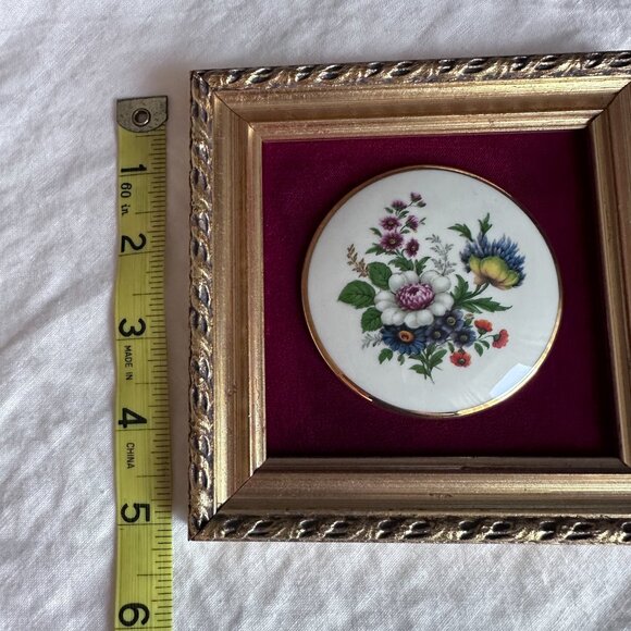 Vintage Italian Miniature Picture On Porcelain Framed Art. 5”x5” - Picture 7 of 8